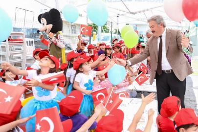 Mustafa Palancıoğlu'ndan 23 Nisan kutlaması