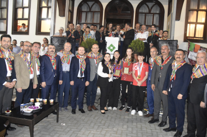 DAĞDER GENÇ ŞAMPİYONLARI ONURLANDIRDI