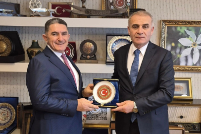 Ağrı Milletvekili Çelebi’den İrfan Fidan’a tebrik ziyareti